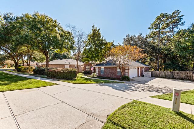 125 Mulry Drive, Niceville, FL 32578