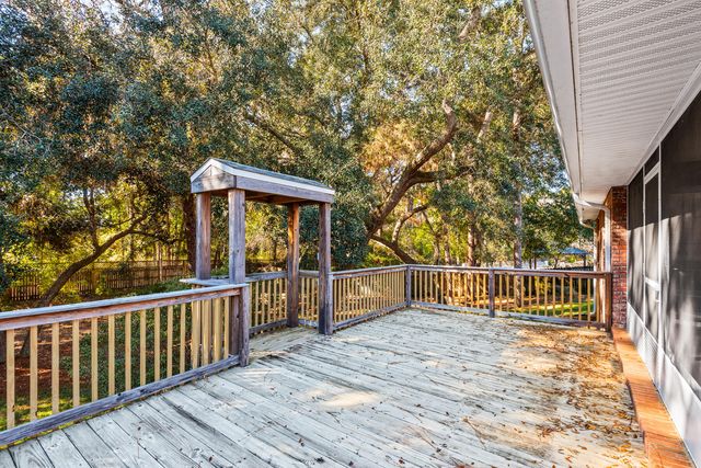 125 Mulry Drive, Niceville, FL 32578