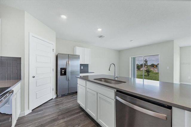 17218 BARNWOOD PLACE, Lakewood Ranch, FL 34211