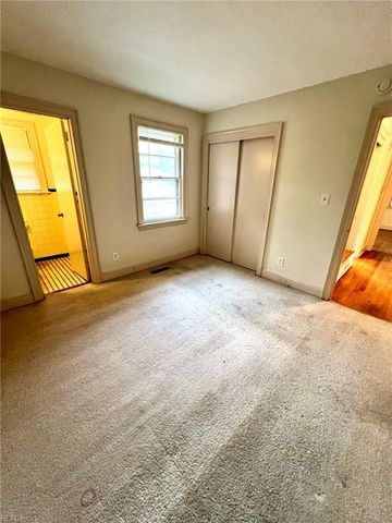 44 Rivercrest DR, Portsmouth, VA 23701