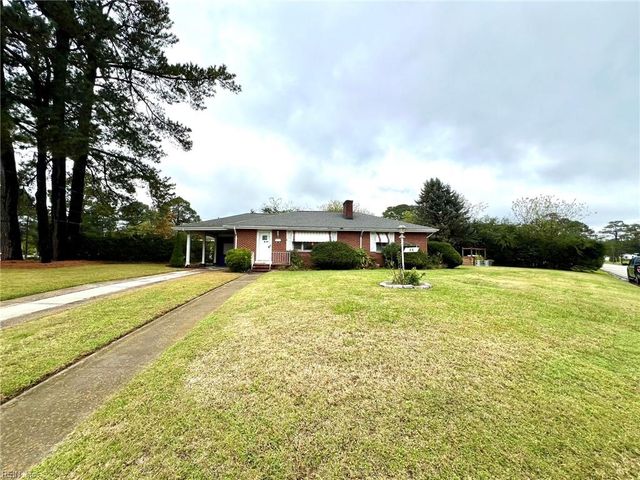 44 Rivercrest DR, Portsmouth, VA 23701