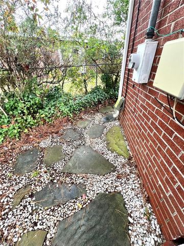 44 Rivercrest DR, Portsmouth, VA 23701