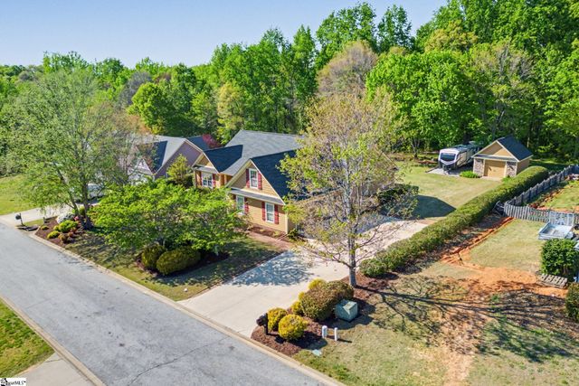 108 Redwater Way, Greer, SC 29651
