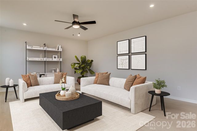 4212 Vista Pine Drive, Charlotte, NC 28215