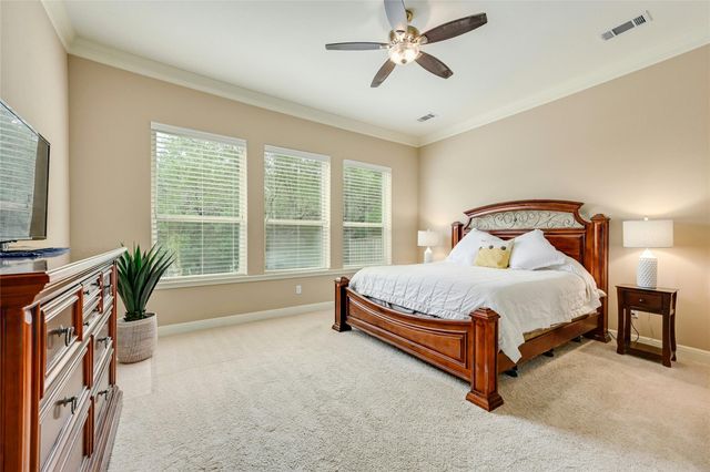 7220 Mitra DR, Austin, TX 78739