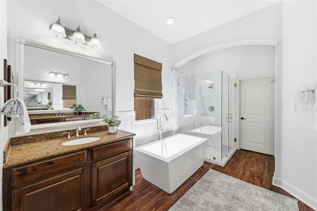 7220 Mitra DR, Austin, TX 78739