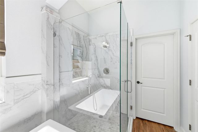 7220 Mitra DR, Austin, TX 78739