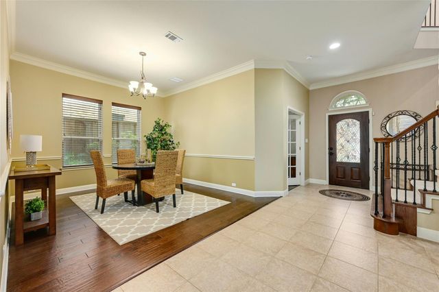 7220 Mitra DR, Austin, TX 78739