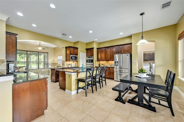 7220 Mitra DR, Austin, TX 78739