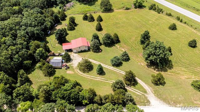 54 County Road 3160, Salem, MO 65560