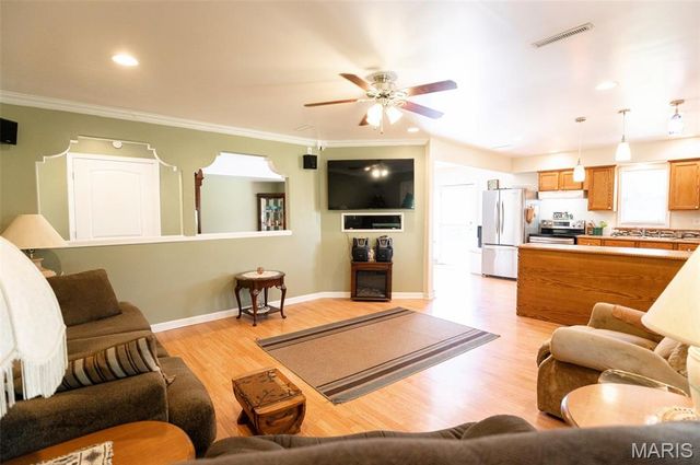 54 County Road 3160, Salem, MO 65560