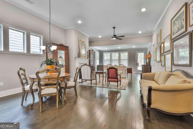 527 Hazelnut Drive, Peachtree City, GA 30269