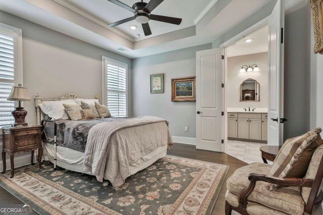 527 Hazelnut Drive, Peachtree City, GA 30269