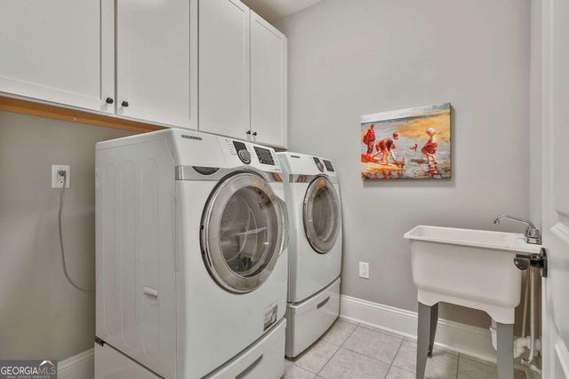 527 Hazelnut Drive, Peachtree City, GA 30269