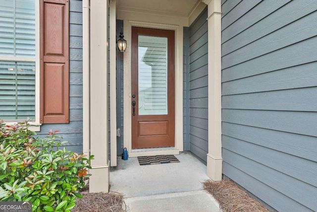 527 Hazelnut Drive, Peachtree City, GA 30269