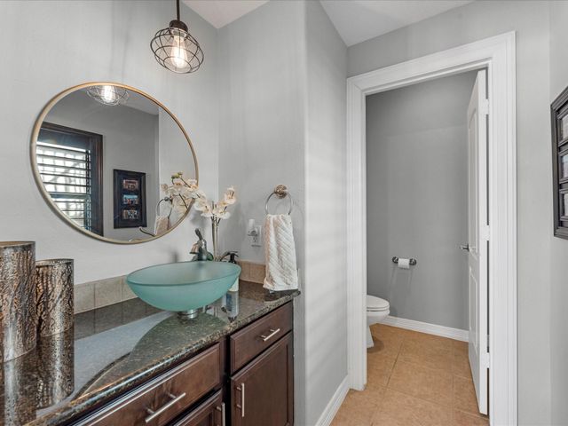 905 Garden Oaks Terrace, Houston, TX 77018