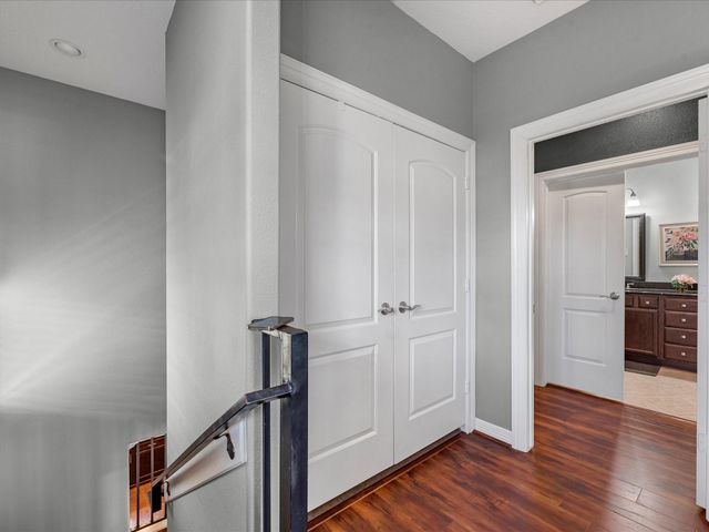 905 Garden Oaks Terrace, Houston, TX 77018