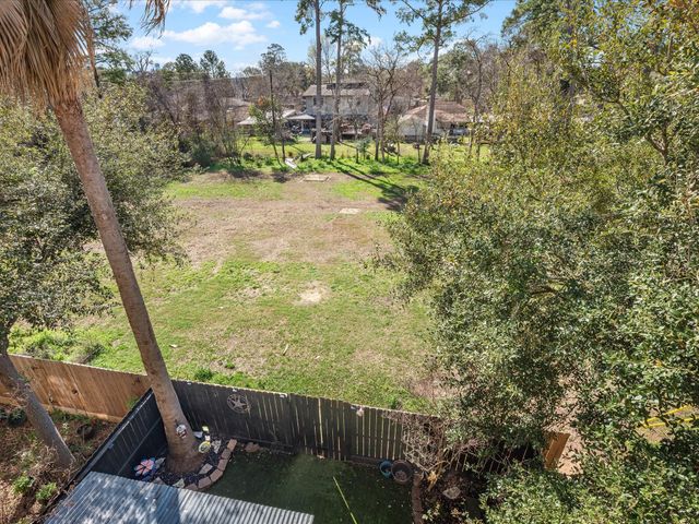 905 Garden Oaks Terrace, Houston, TX 77018