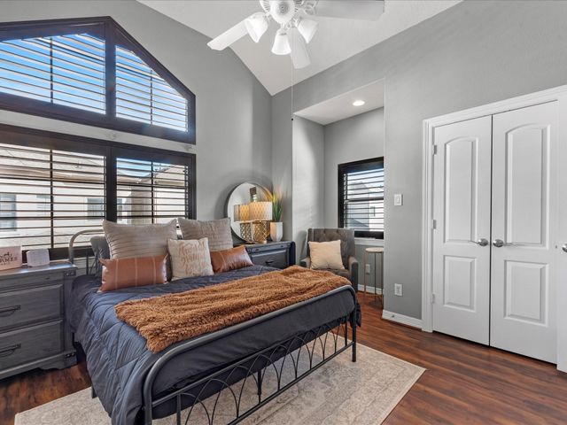 905 Garden Oaks Terrace, Houston, TX 77018