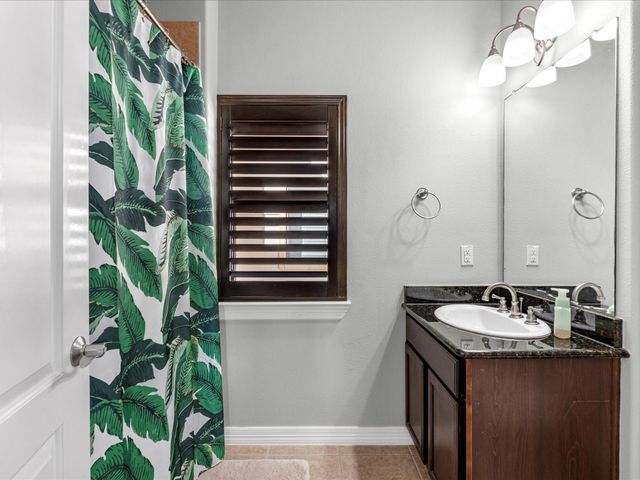905 Garden Oaks Terrace, Houston, TX 77018
