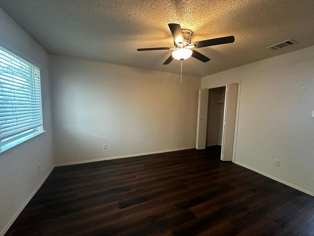 5403 West Gate BLVD B, Austin, TX 78745