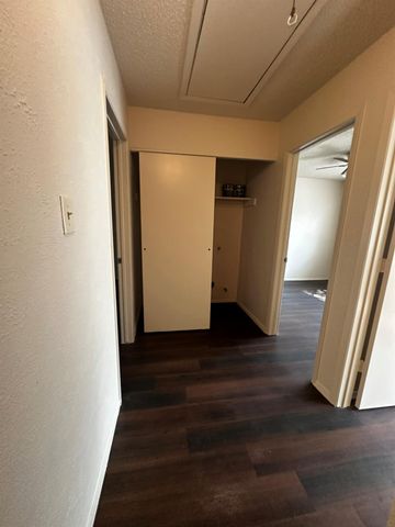 5403 West Gate BLVD B, Austin, TX 78745