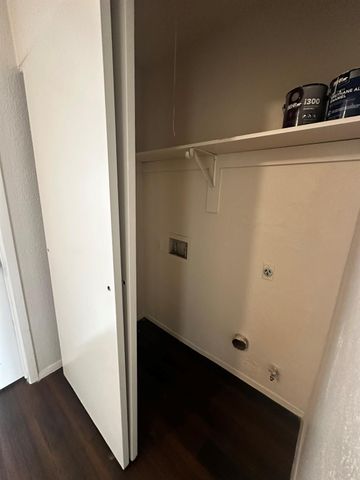 5403 West Gate BLVD B, Austin, TX 78745