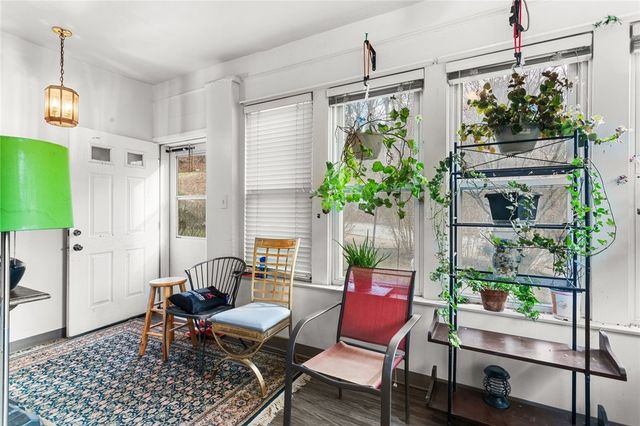 425 Braddock Rd, Forest Hills Boro, PA 15221