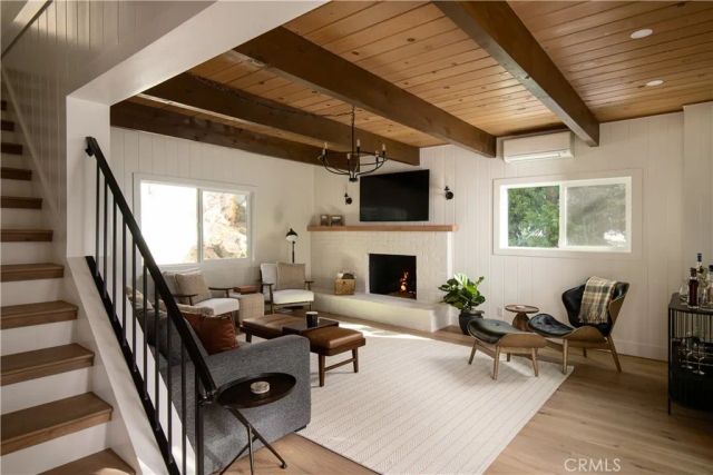 394 Ca-173, Lake Arrowhead, CA 92352