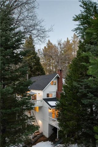 394 Ca-173, Lake Arrowhead, CA 92352