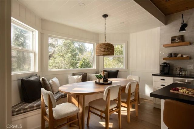 394 Ca-173, Lake Arrowhead, CA 92352