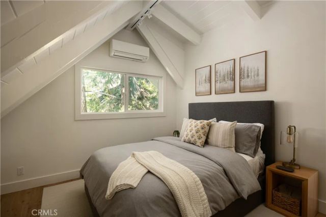 394 Ca-173, Lake Arrowhead, CA 92352