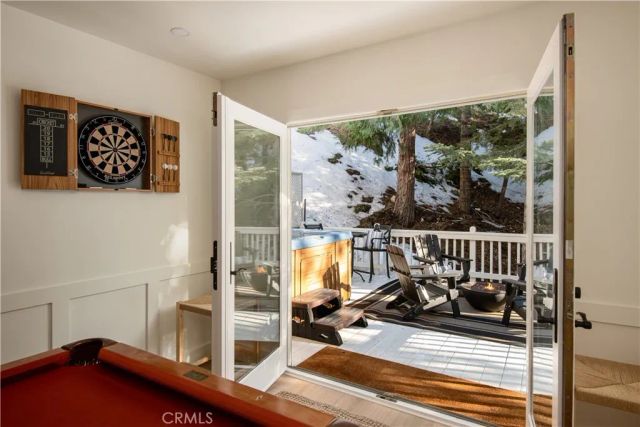 394 Ca-173, Lake Arrowhead, CA 92352