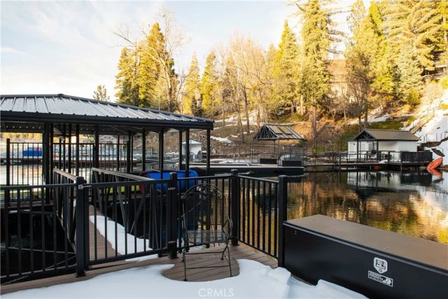 394 Ca-173, Lake Arrowhead, CA 92352