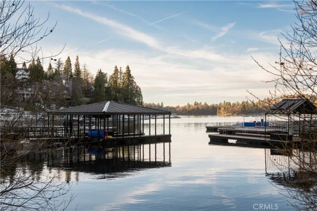 394 Ca-173, Lake Arrowhead, CA 92352