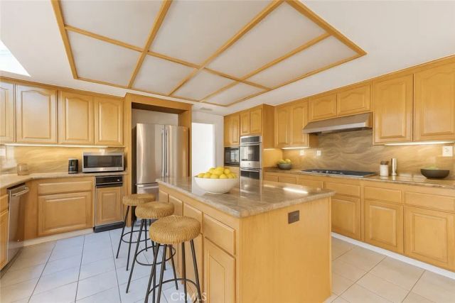 19641 Falcon Ridge Lane, Porter Ranch, CA 91326