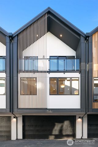 413 99th Avenue NE, Bellevue, WA 98004