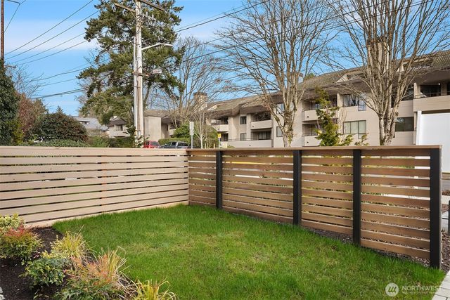 413 99th Avenue NE, Bellevue, WA 98004