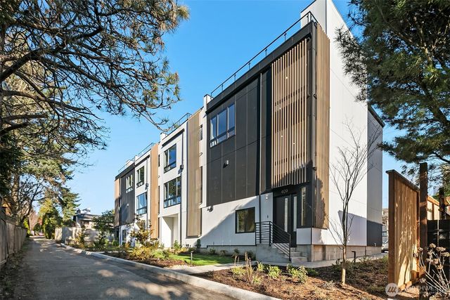 413 99th Avenue NE, Bellevue, WA 98004