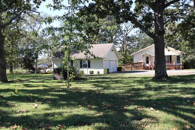 11919 Farm Road 2010, Monett, MO 65708