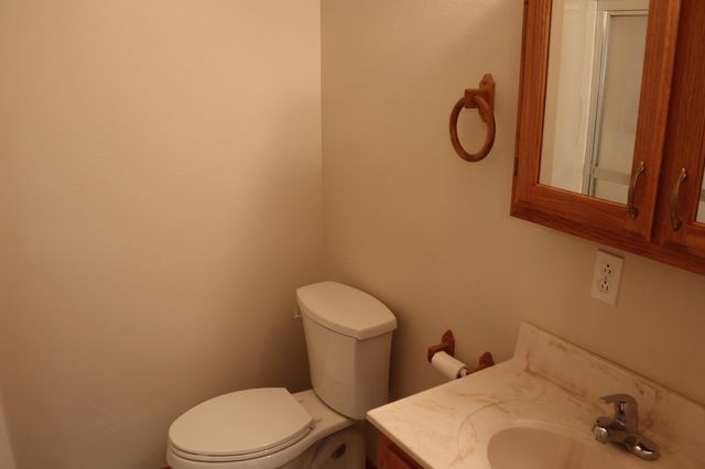 11919 Farm Road 2010, Monett, MO 65708