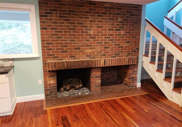 851 E MINNESOTA AVENUE, Deland, FL 32724