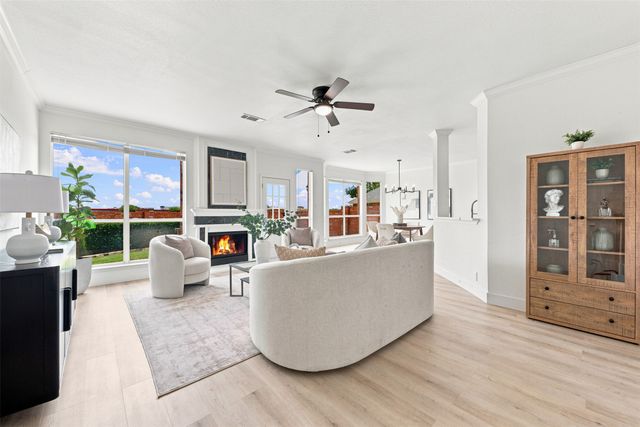 3936 Gillespie Drive, Carrollton, TX 75010