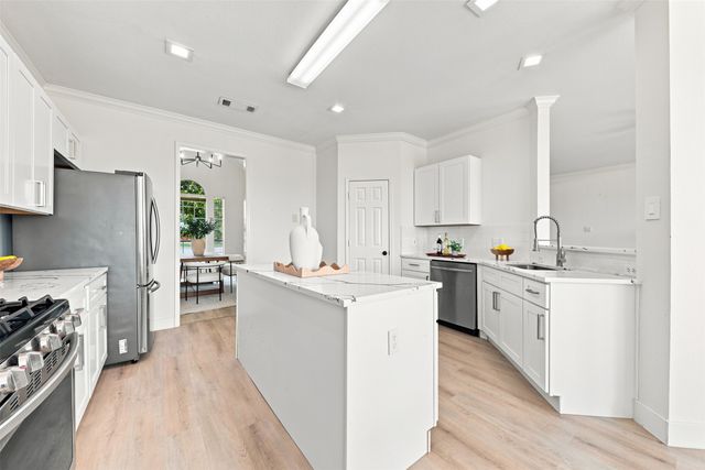3936 Gillespie Drive, Carrollton, TX 75010