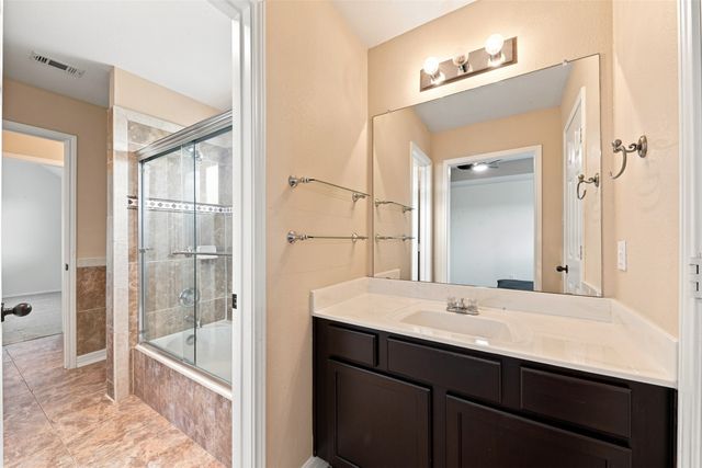 3936 Gillespie Drive, Carrollton, TX 75010