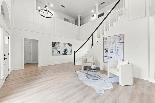 3936 Gillespie Drive, Carrollton, TX 75010