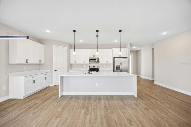 2145 RIVER HAWK LOOP, Winter Haven, FL 33880