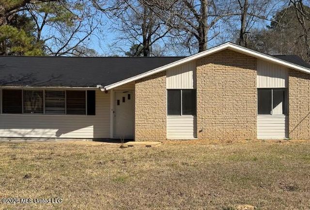 208 W Lisa Drive, Pearl, MS 39208