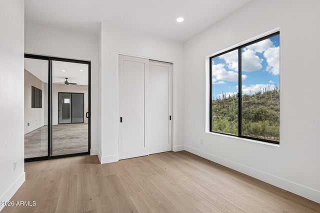 2246 E MANANA Road, New River, AZ 85087