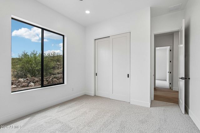 2246 E MANANA Road, New River, AZ 85087